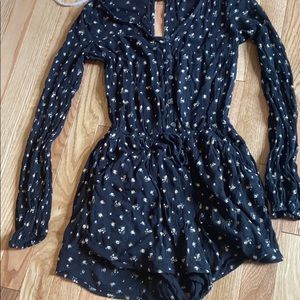 Long sleeve romper